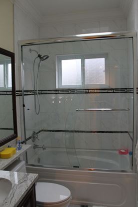 6mm Framed (S) Shape Tub Door